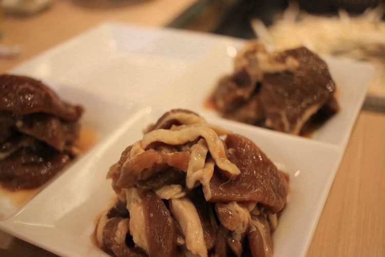 ３種類のお肉を頼みました！